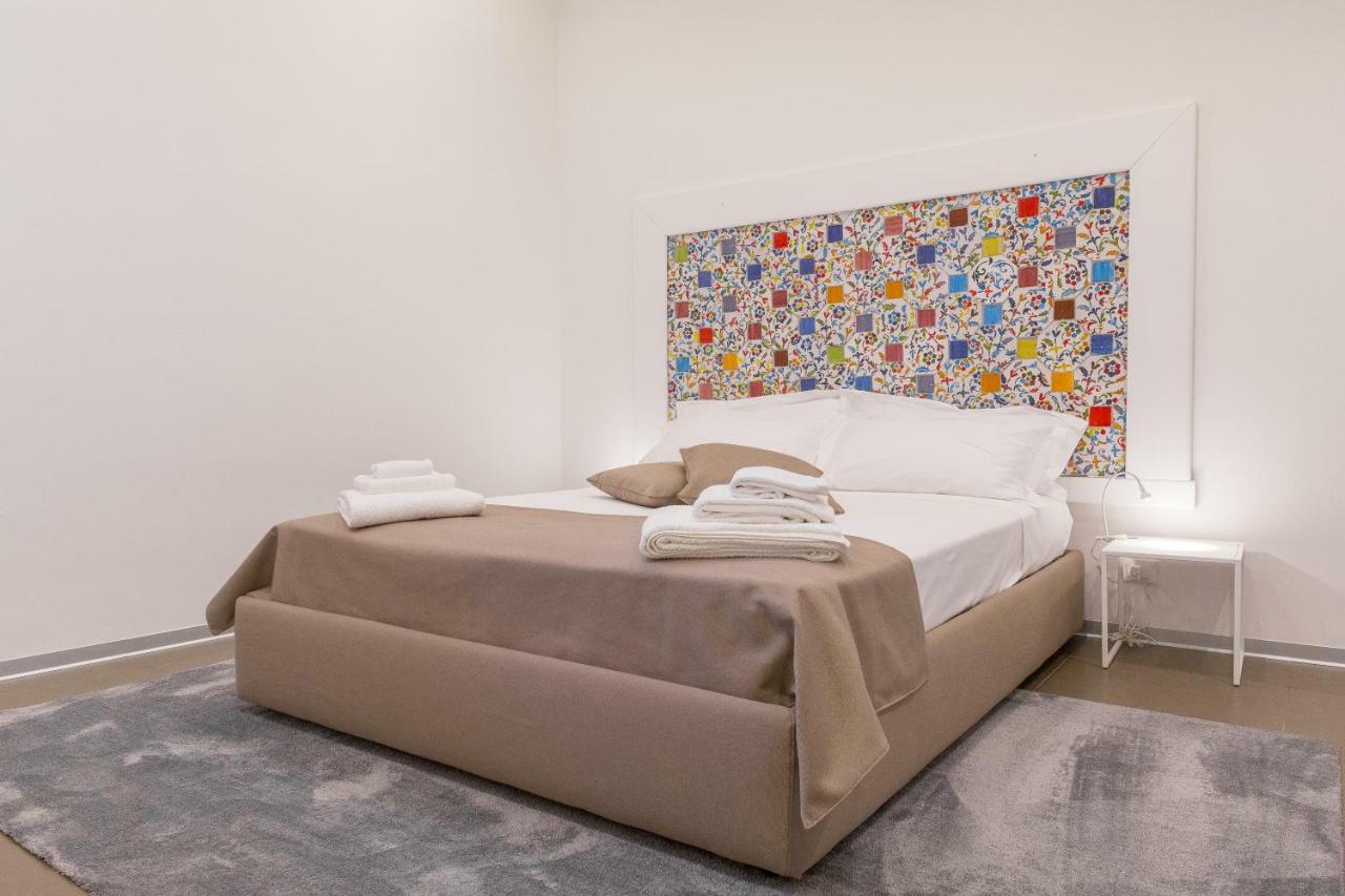 Home Sud Home N° 8 Noto Buitenkant foto